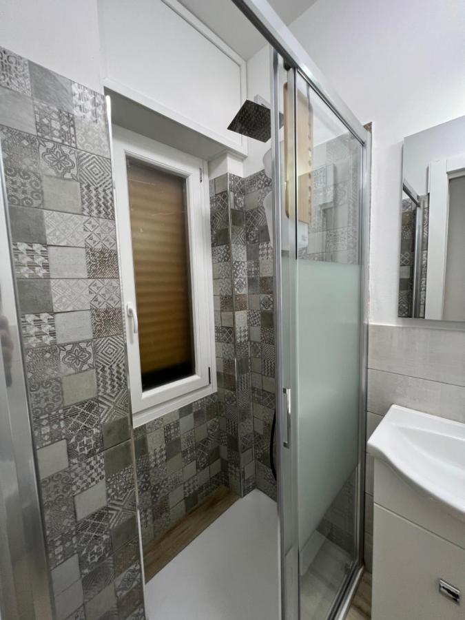 Ali Baba Rooms La Spezia Bagian luar foto