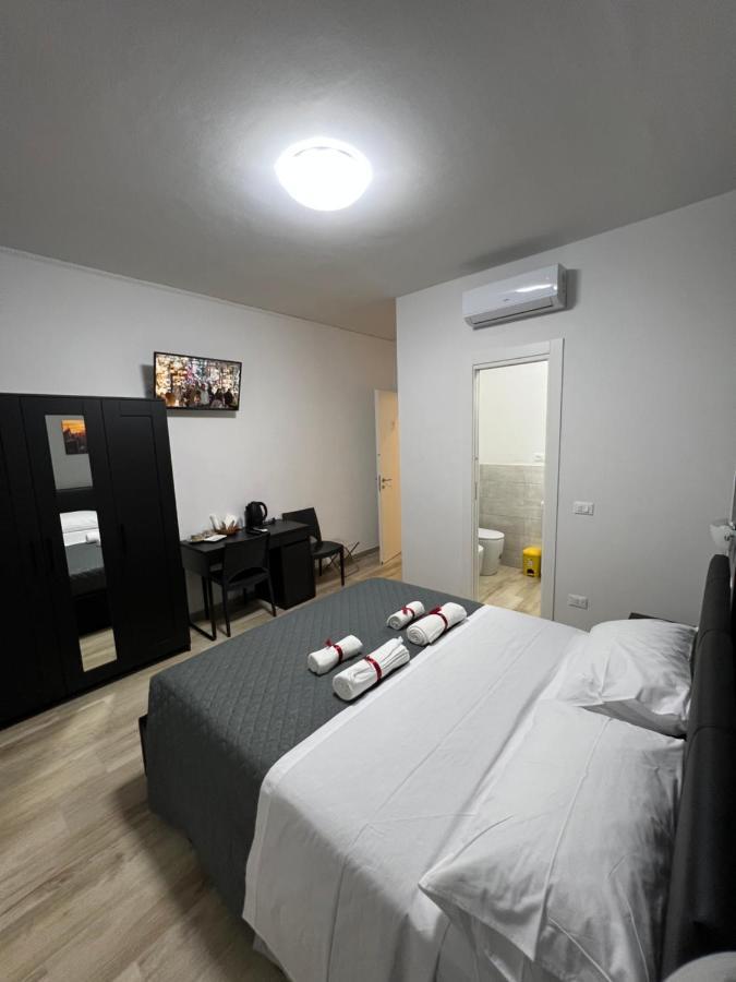 Ali Baba Rooms La Spezia Bagian luar foto