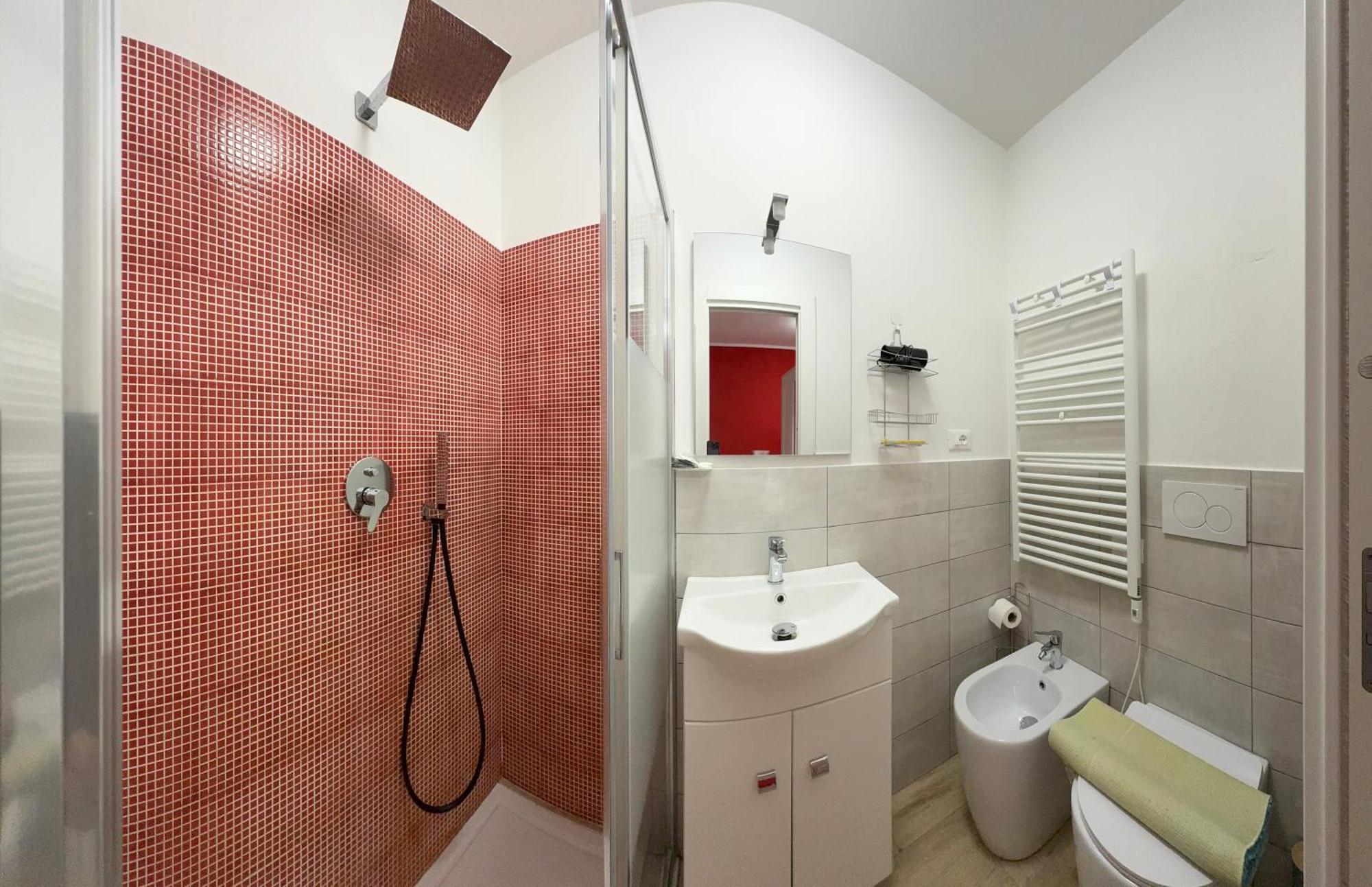 Ali Baba Rooms La Spezia Bagian luar foto